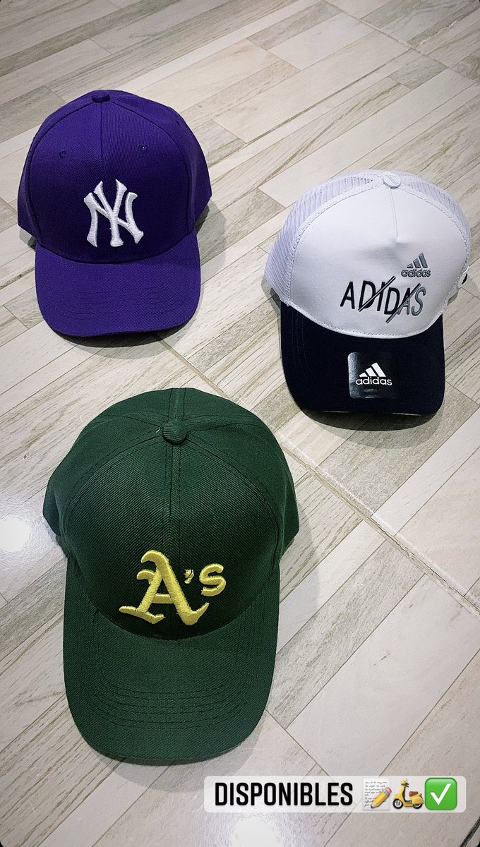 VicluStore's tweet photo. Gorras visera curva disponibles, elige la tuya #VisteBien #LuceBien #TiendaVirtual #Gorras #Barranquilla #Domicilio https://t.co/uQhstSs34S