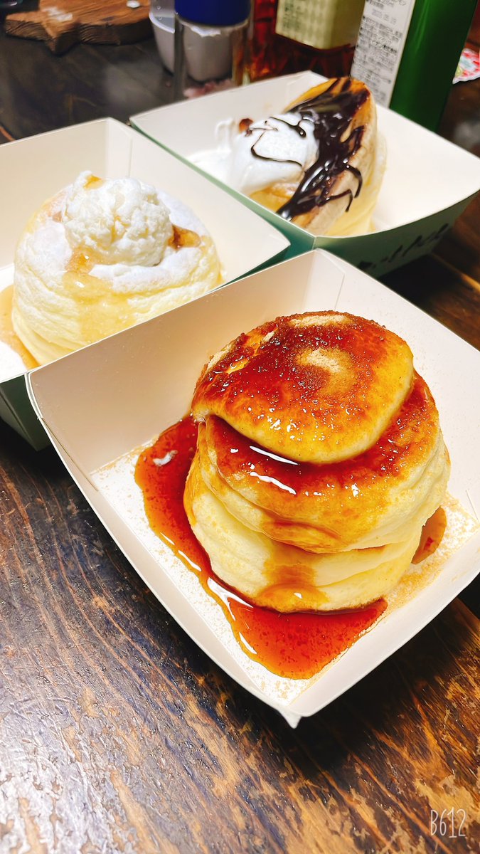 NORI_chann's tweet photo. 近くに出来た「Lunch＆Pancake Kobito」こびとぱん
めちゃ美味しかった😊
この膨らみはどうやったら上手く作れるんだろ

#こびとぱん
#パンケーキ
#スイーツ https://t.co/H0rJ1VtgjS
