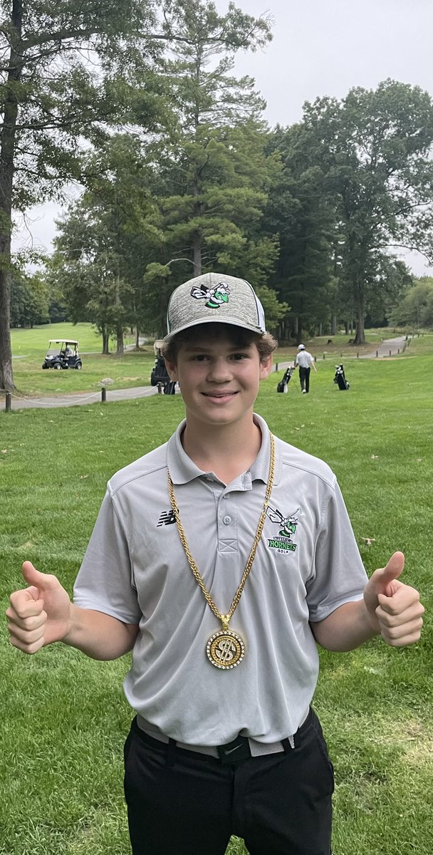 MHSHornetsgolf's tweet photo. Hornets pull off a clutch win over Canton today at home 168-172!!
WILL RILEY GETTING THE LAST MINUTE CALL STRAIGHT OUT OF SPANISH CLASS TO SHOOT A MEDALIST ROUND OF 40!!
Friedman- 42
Vokey- 43
Nieratko- 43
#swingbling to who but Will Riley for his clutch performance 🐝 ⛳️ https://t.co/RV9BPLHFz1