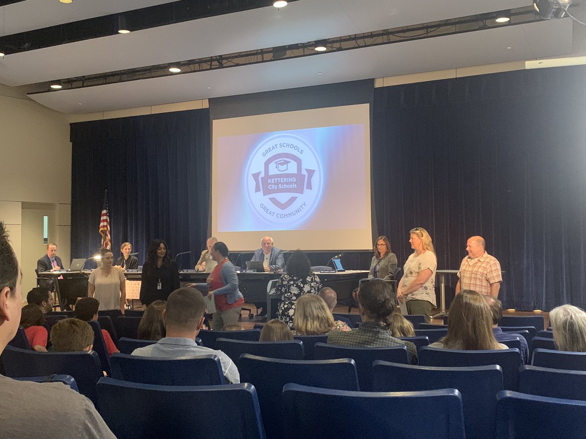 Jennifer Paxson Prass Elementary Principal tweet media