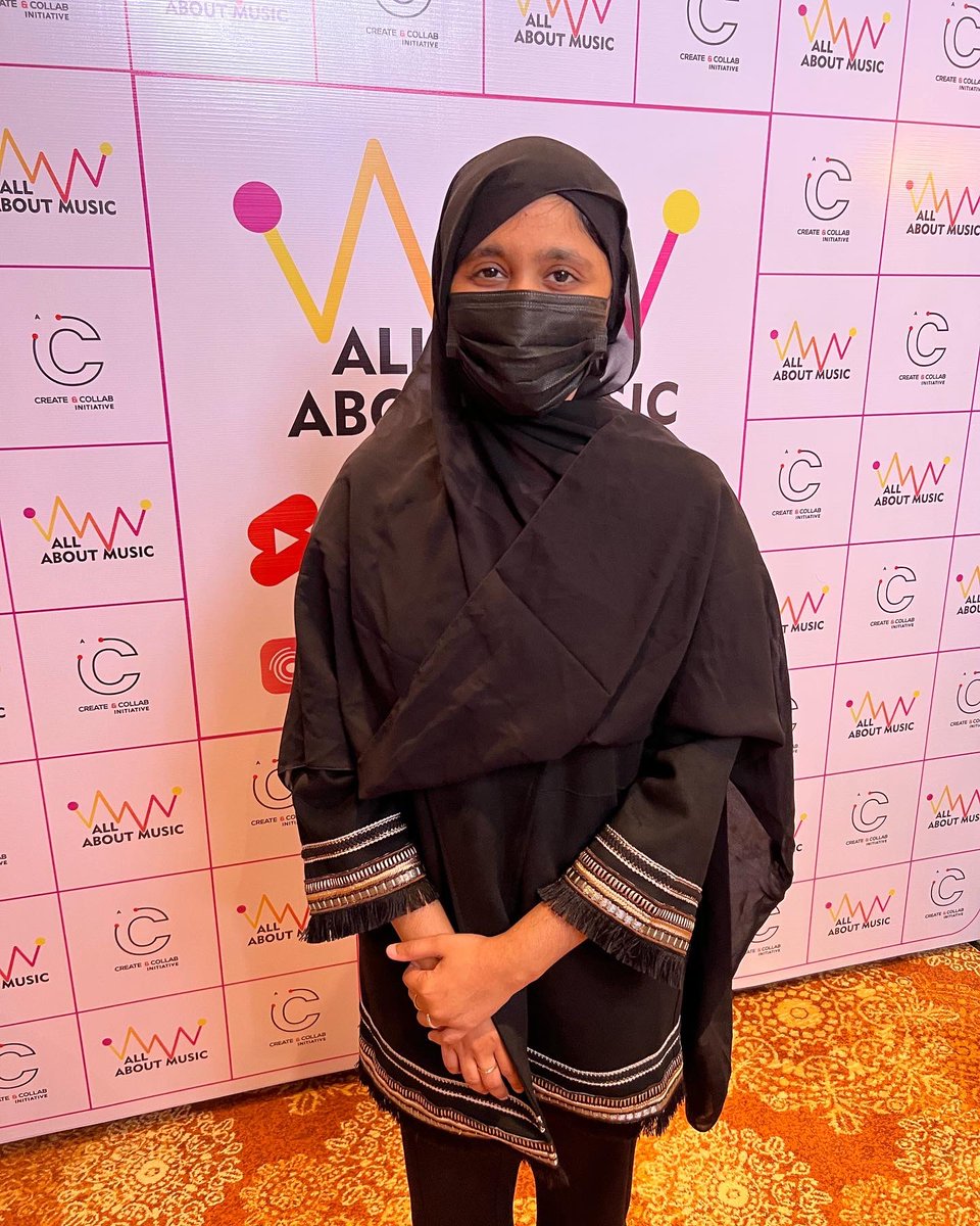 RahmanKhatija's tweet photo. At @allaboutmusicin in conversation with @nirmika. We discussed some untouched topics - vulnerability, projects at the #ARRahmanFoundation, dismantling dominating power structures etc #womeninmusic #womensupportingwomen #risingup #allaboutmusic #breakingstereotypes https://t.co/p65PegTsVU