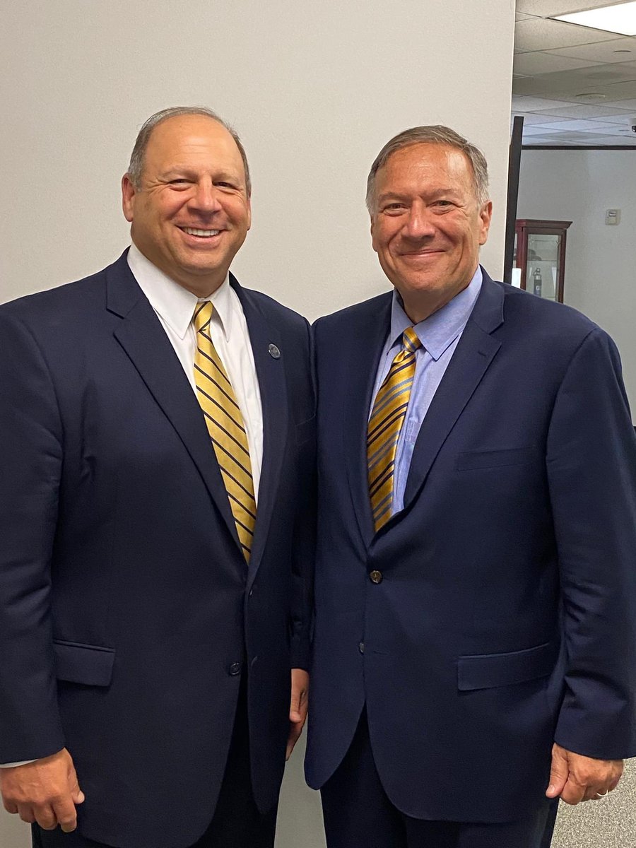 ManoForTexas's tweet photo. Did you hear this news today!? Former U.S. Secretary of State Mike Pompeo has endorsed Mano DeAyala for State Representative! https://t.co/2tGOKiLNtQ