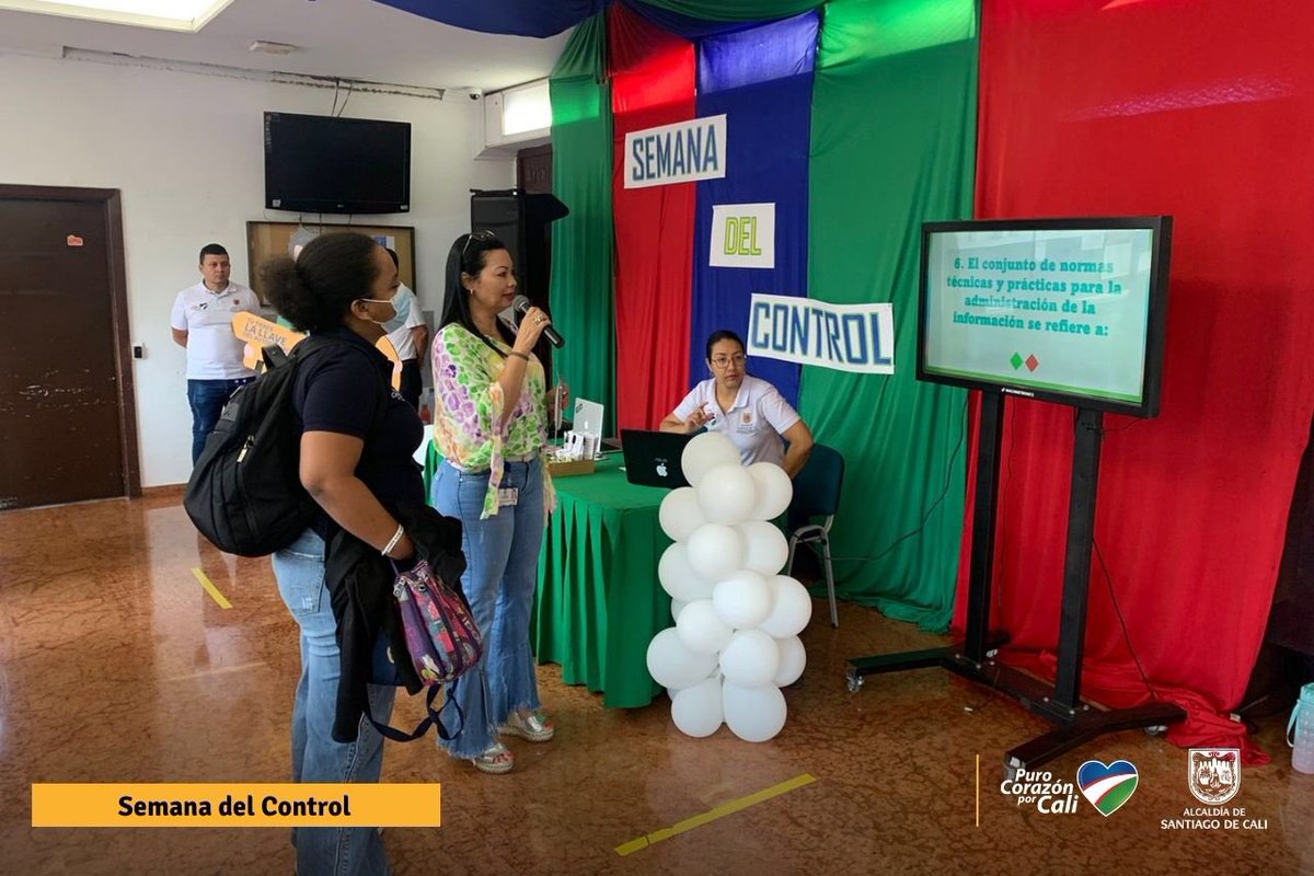 control_cali's tweet photo. #Hoy iniciamos la ‘Semana del Control’ donde se promoverá la aplicación del control interno en los servidores públicos y contratistas de la @AlcaldiaDeCali . Así se vivió nuestra apertura ⬇️
#YoControlo 💙❤️💚 https://t.co/A2rCiMakC9