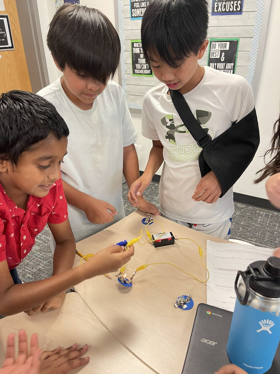 TeamFab5th's tweet photo. Circuit and electricity investigations are creating a fun, electric environment in fifth grade this week! 💡
@SpearsElem https://t.co/wVQSTgpr2O