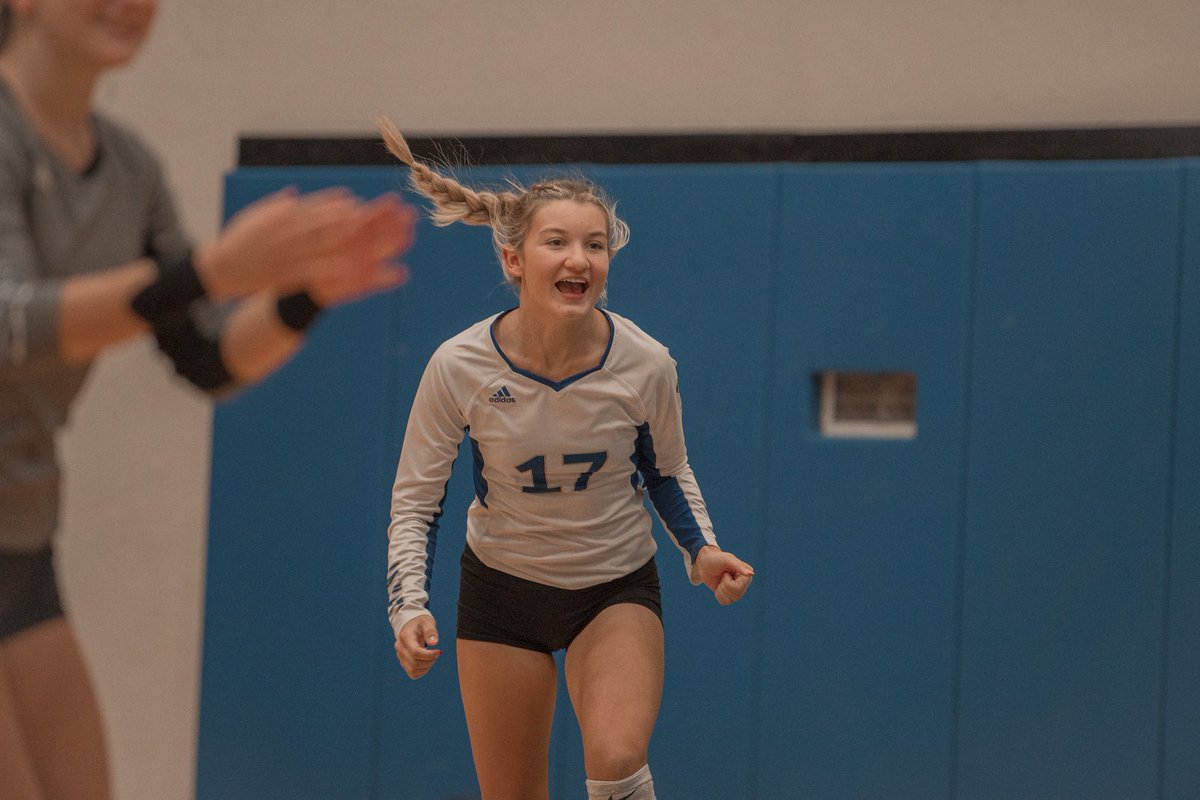 JV wins in 3 sets against Enid!! #stingem 

tune in to EPS TV on YouTube to watch Varsity play Enid!!! Let’s keep it rolling