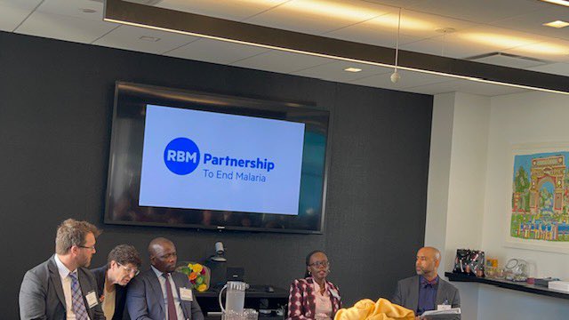 ckarema's tweet photo. Today, ahead of @GlobalFund Replenishment, I met with @RBMPartnership partners including 🇬🇳 Health Minister Dionísio Cumba, @DrWalton, @philipwelkhoff &amp; @MarijkeWijnroks to discuss the importance of strong partnership &amp; how to get on track to #endmalaria &amp; #FightForWhatCount https://t.co/D0dGfdczaL