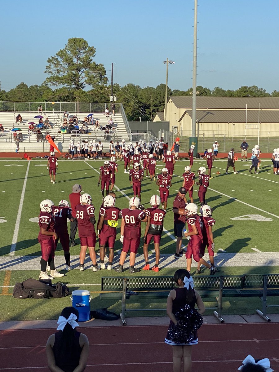 MrTysonRaleigh's tweet photo. Lots of energy at tonight’s 8th grade @WunderlichKISD football game! Great plays by the team, amazing music from @Wunderlich_Band, and the spirit from @WunderlichCheer is strong! https://t.co/vGs6I090CX