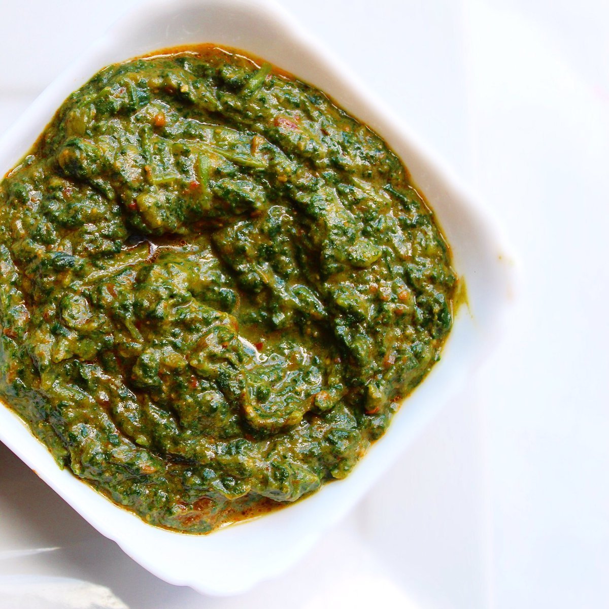 BatScientist's tweet photo. @MadScientistFF Don't laugh...
Pumpkin leaves.
In Zimbabwe πΏπΌ, we call it
#Mubora
If you've never had it, you're missing a treat! π
(I know. Yes. Pumpkin leaves are edible, particularly the younger shoots) https://t.co/Zm2k9OUrr6