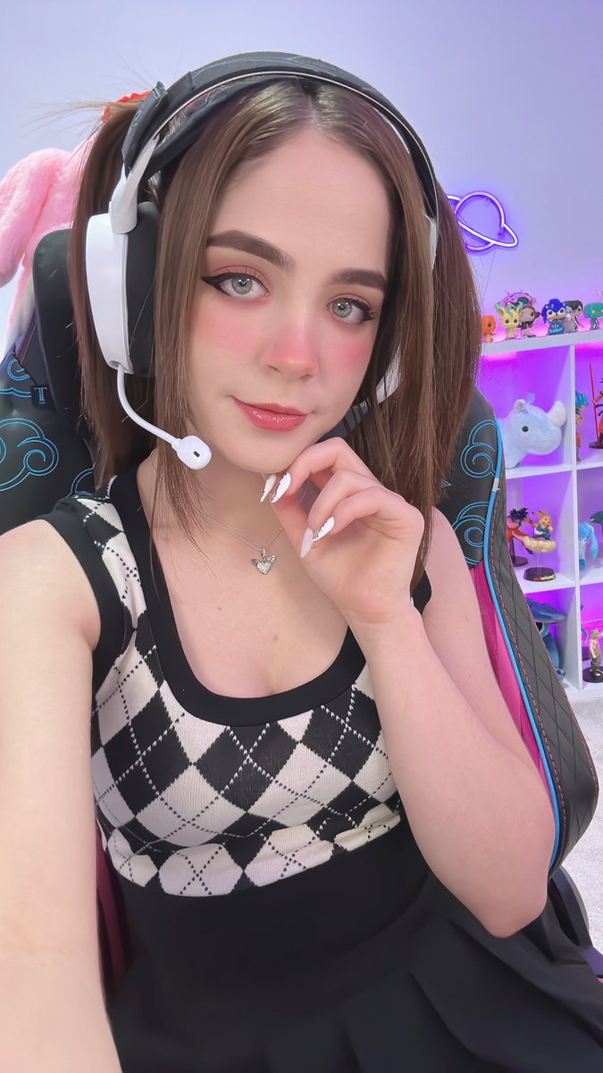 staryuukiii's tweet photo. HOY HAREMOS EL PASTEL QUE LE GUSTA AL CHAT... DE 3 LECHES 🍰
https://t.co/dOMXGT6DQ7
https://t.co/dOMXGT6DQ7 https://t.co/LcwJmL5TTG