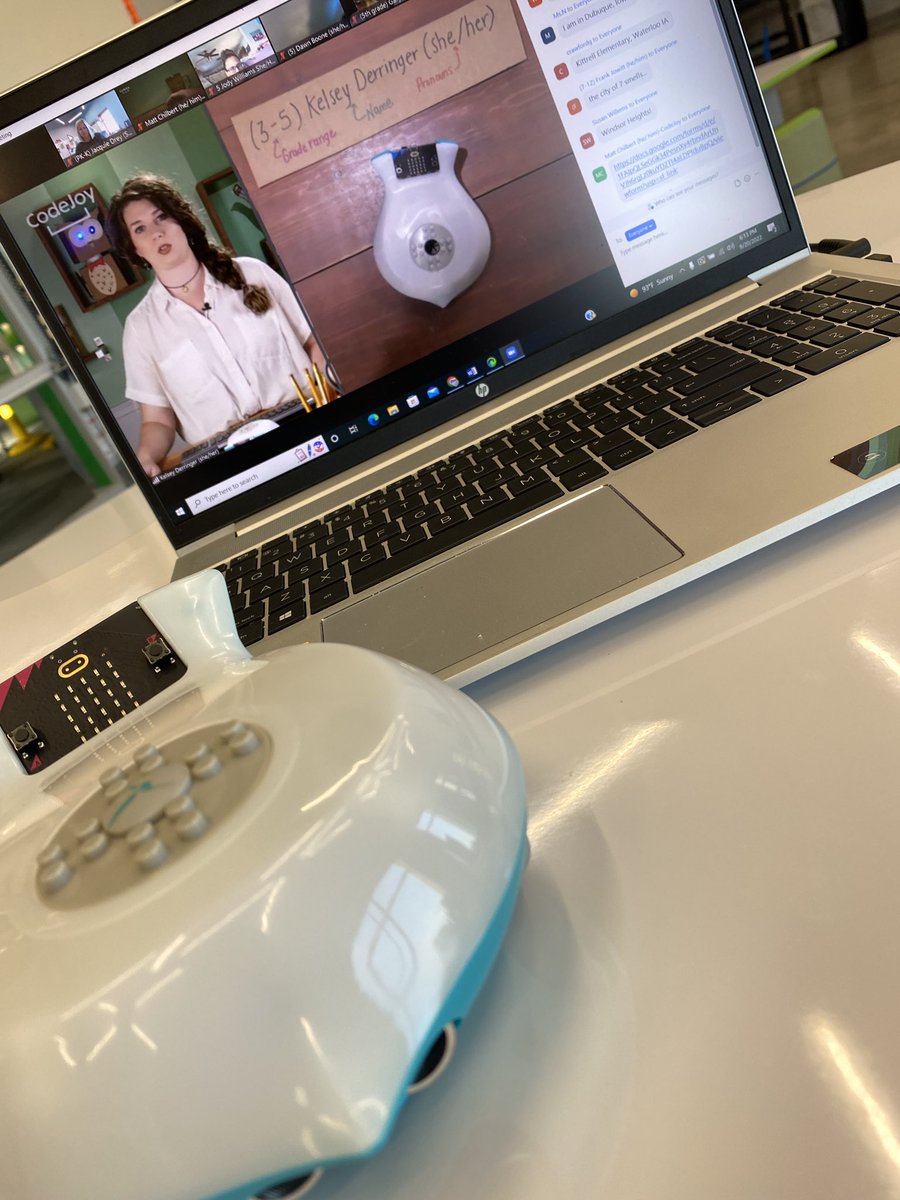 JBDrey's tweet photo. Diving into Finch training tonight! @CSforALL @IowaSTEM @birdbraintech @CodeJoyEdu #IowaScaleUp #AmericasSchool #TheEES #CodingNerd #KinderSTEM https://t.co/AVUCzGpOqk