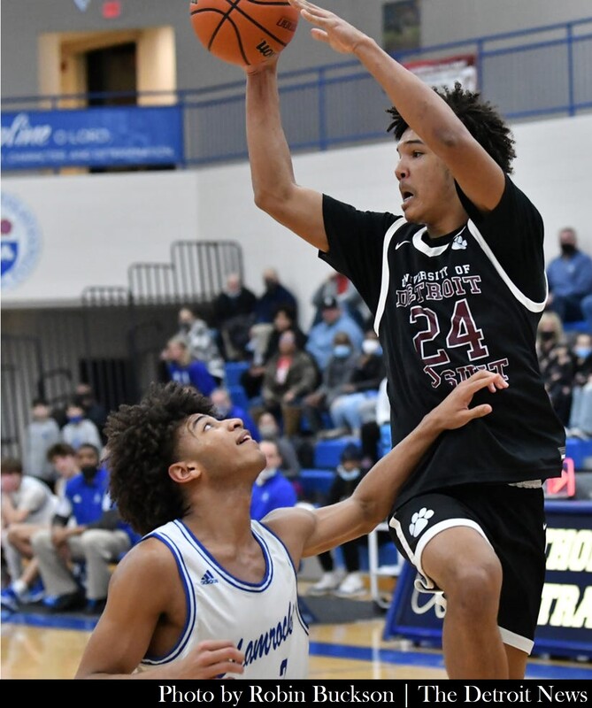 Detroit U-D Jesuit 2023 F Zavier Banks received a roster spot from Oberlin College (OH), his 4th offer

basketball.thedzone.com/news/universit…