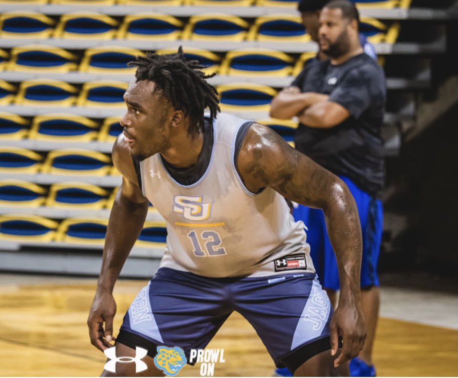 JaguarHoops's tweet photo. Work Day 💼
#SUBasketball #Family #ProwlAsOne https://t.co/CTlevHfF6P