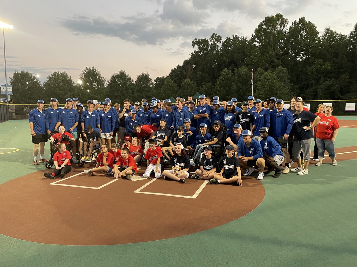 Best game I've seen in a while. #Rollneers #CarolinaMiracleLeague #NJCAABaseball