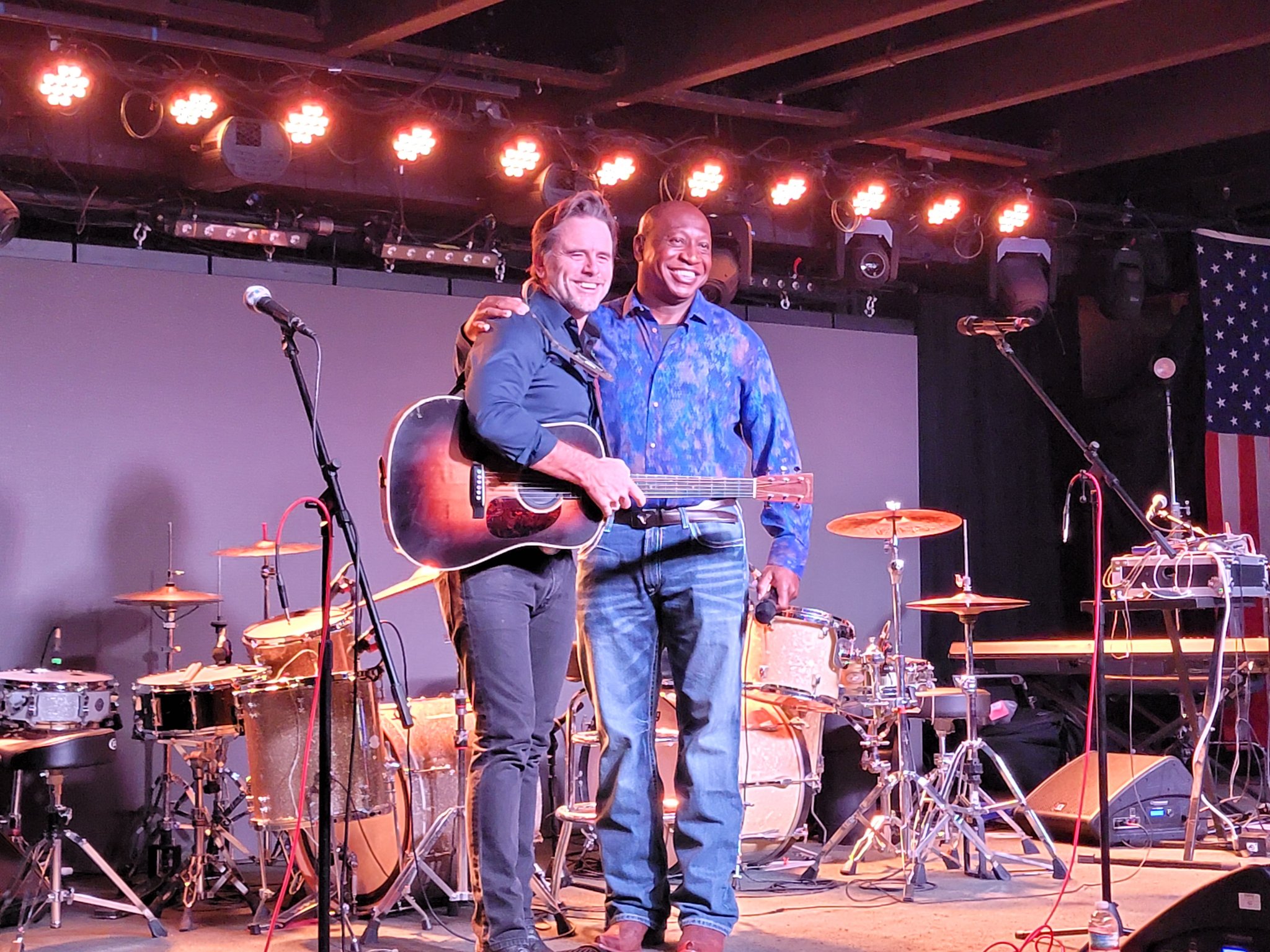 Metro Nashville PD On Twitter THANK YOU To CharlesEsten For Kicking 