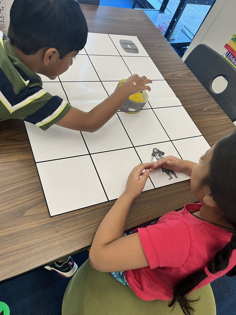 Kristine tweet media