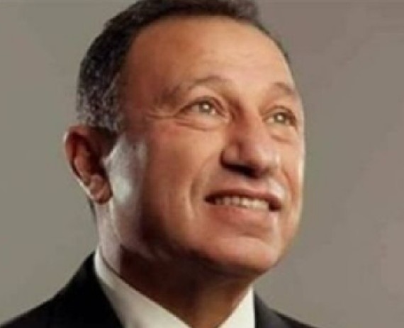 Elmasry9696's tweet photo. سهل تكون رئيس نادي لكن مستحيل تكون محمود الخطيب.
نحن نفخر بك كونك رئيس اعظم نادي في الكون.
❤❤❤❤❤❤❤❤❤❤#الخطيب_ايده_نضيفه https://t.co/TyF4SUMofF