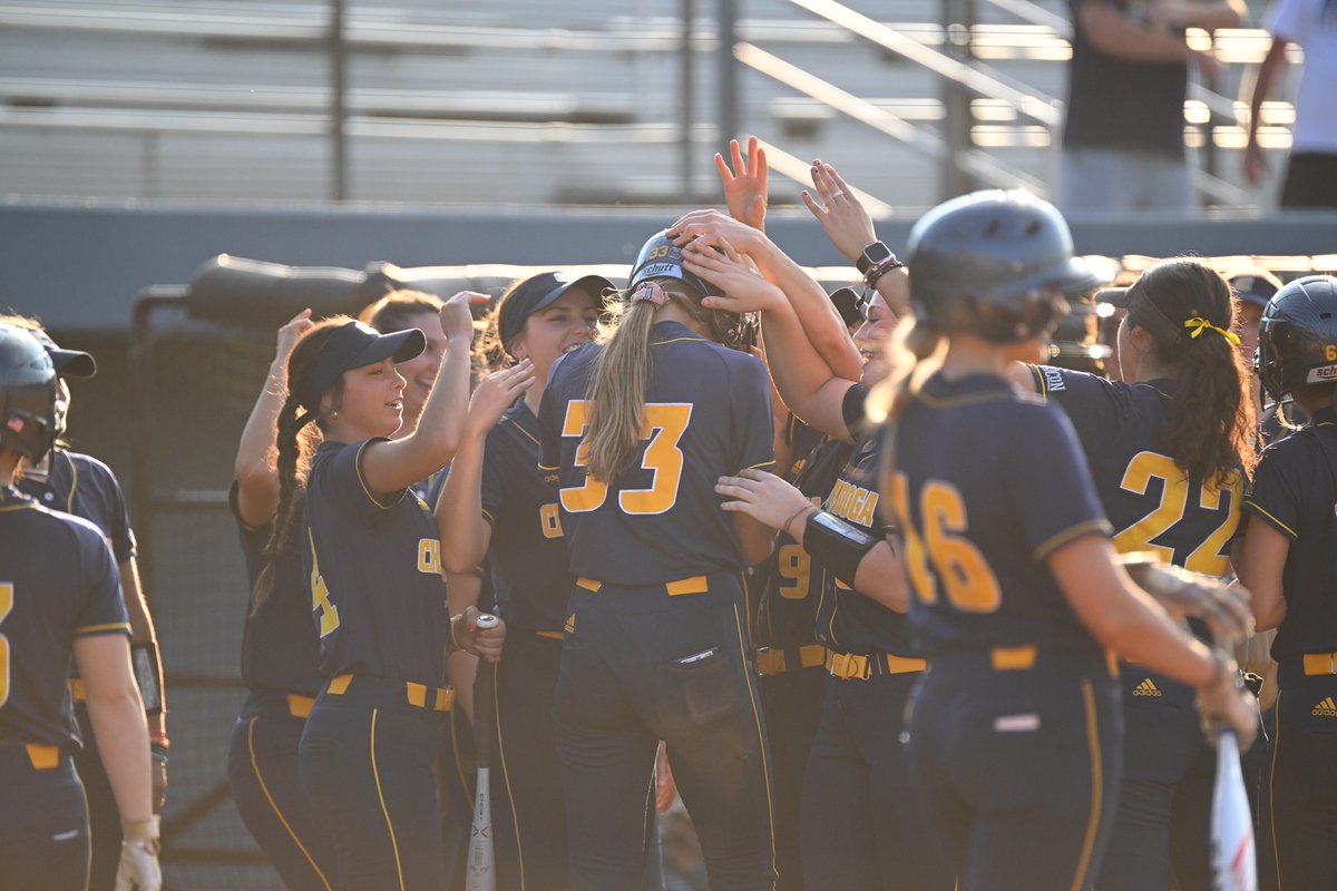 When you find out that triple you hit was really a home run! #GoMocs 

📸Ray Soldano