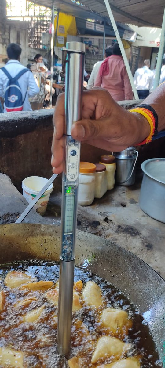FSDAUP's tweet photo. DOM-24 test done by Food Safety Officers to test the efficacy of frying oil used by street food vendors and food business operators.
#fsdaup #eatrightchallenge #ffrc #eatright #FSSAI https://t.co/0uQZUb4UXD