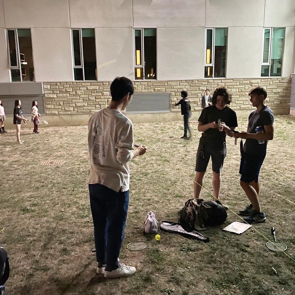 RenisonELI's tweet photo. Have you ever made a spider-dog? It’s a hot dog wiener cut at the edges so that it will curly like spider legs when it is cooked over a bonfire! Delicious! 😋 🌭
#uwaterloo #renisonuc #studyabroad #studyincanada #spiderdogs #bonfire https://t.co/jdjLI3ndzE