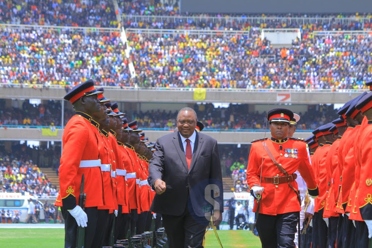 TheStarKenya's tweet photo. How Uhuru spent Sh55 billion in his last days in office
https://t.co/DqK7WVupk3 https://t.co/KbDsRYtZfi