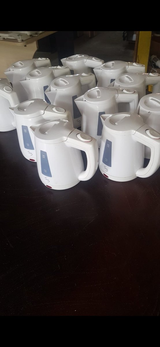 omandi27's tweet photo. barangkali ada yang cari barang bekas hotel murah murah untuk usaha cafe dan untuk pribadi monggo.. area banyuwangi &amp; jatim
#cafe #mudamudi #pengusahamuda #barangbekas #jualmurah https://t.co/8V2jTYLPMt