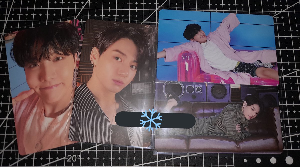 snowwwtan's tweet photo. ❄️Koobi BE pcs!❄️
♡ #nabudolsisnow ♡
Hi! @tinkooobell ✨️ koobi came home safely! + super cutie at lakas ng sparks ng freebies😭✊️ thank you so much po for the smooth and hassle free transaction! to more budols with u soon🤩
#mailsfrom_tkb https://t.co/RivHMEZcBE