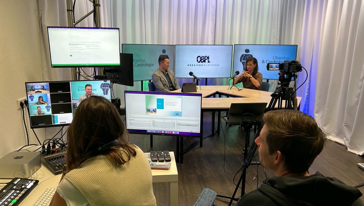 CardioTamara's tweet photo. Gisteren ontzettende leuke avond gehad als gastspreker tijdens de webinar over obesitas en cardiologie met @messavas als host.  Wisten jullie dat obesitas kan leiden tot zowel aderverkalking, hartfalen als ritmestoornissen? @NL_OBPL Dank voor de uitnodiging! https://t.co/nd8neaHnHX