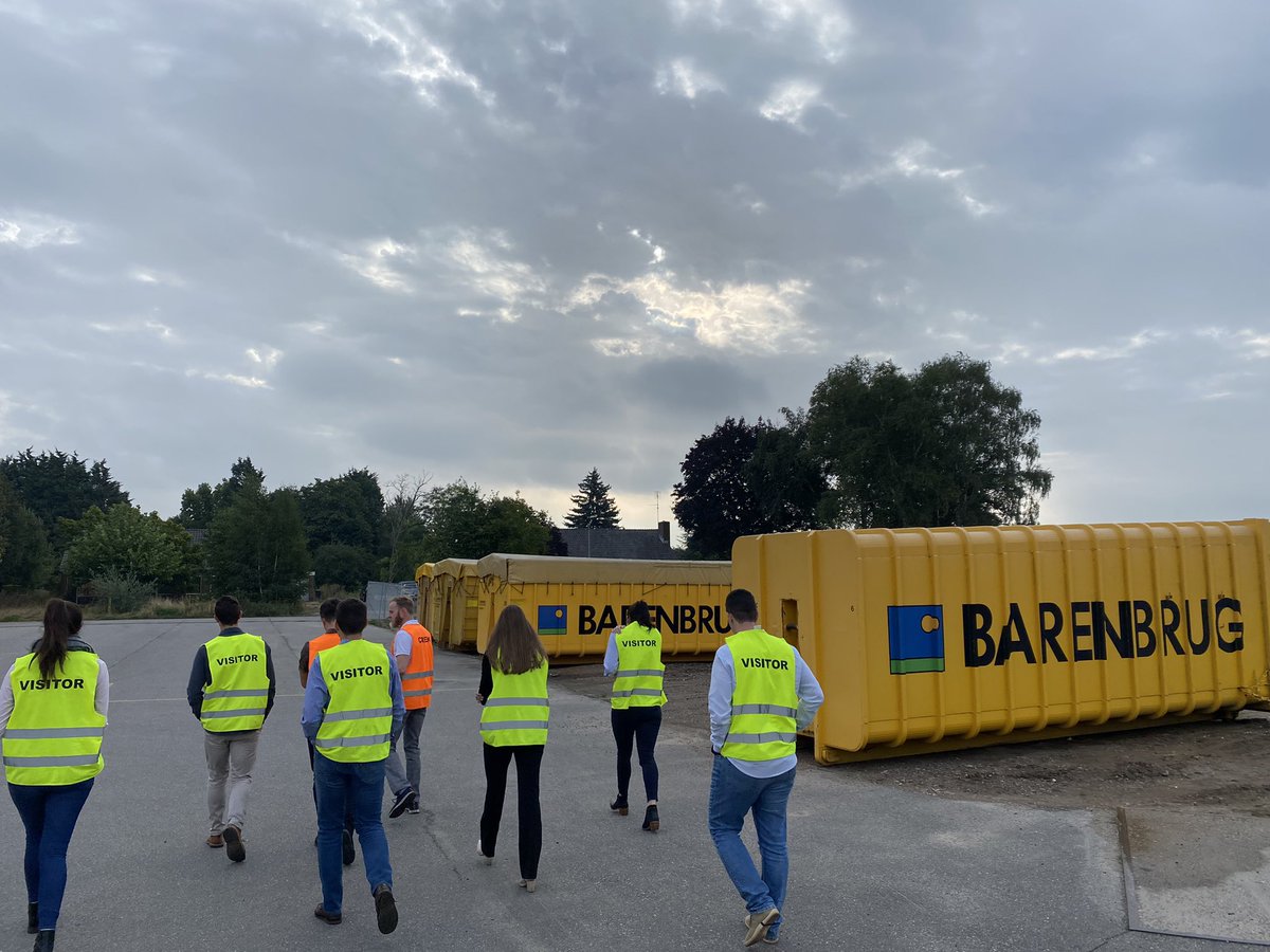 angus_olding's tweet photo. Great week in Nijmegen, Netherlands with some international Barenbrug colleagues for the YPAC 2022 meeting. Fascinating learning about some farming and turf systems as well as current challenges over there…We managed to bring some much needed rain over with us! @BarenbrugGroup https://t.co/33U0zbObwZ