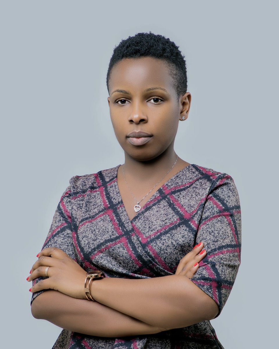 WambuikabiruE's tweet photo. Good morning, 
We consider too much the luck of the early bird, and not enough the bad luck of the early worm. 
May your day be Blessed, and may your starts align ❤️. https://t.co/KcArtetyHv