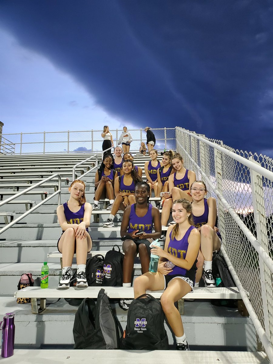 MaumeeDance's tweet photo. ⚽️MDT &amp; Boys Varsity Soccer!!⚽️ We were proud to watch our boys take on BG tonight and dance for our Panther Fans at the half! SR NIGHT - best of luck Class 2023! (and we avoided the rain ☔️) 💜💛 #WeAreMaumee #MDTwork #PantherFamily #LetsDance @SoccerMaumee https://t.co/PMySyps5kJ