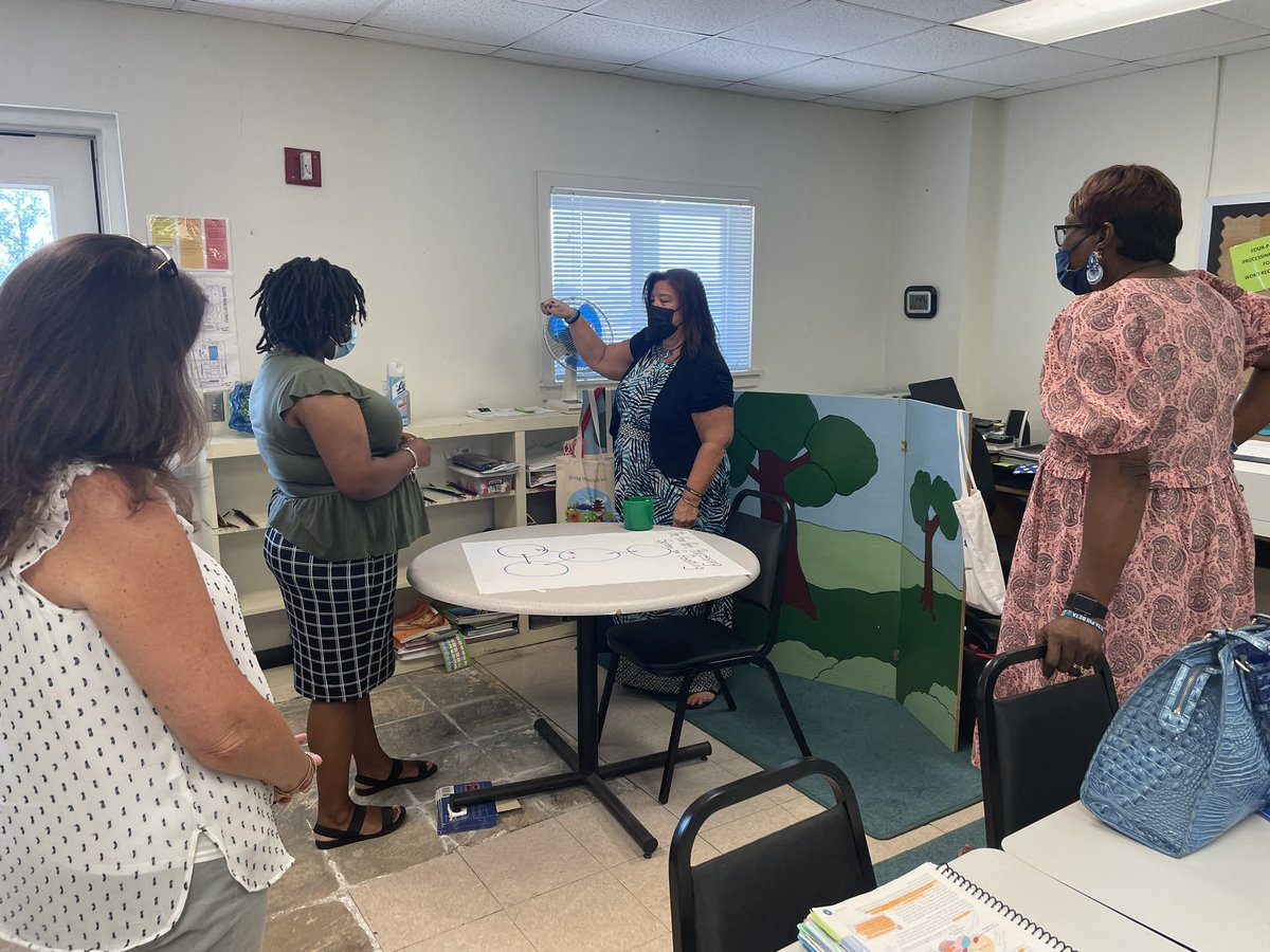 The Science of Reading came to life at J. E. Hobbs ES today. When we know better, we do better. #alabamaLETRS Thank you <a href="/JaniakTeresa/">Terri Janiak</a> <a href="/LexiaLearning/">Lexia</a> <a href="/Alabama_Reading/">ARI / The Alabama Reading Initiative, ALSDE</a> Every child, every chance, every day! <a href="/AlabamaAchieves/">Alabama State Department of Education</a>