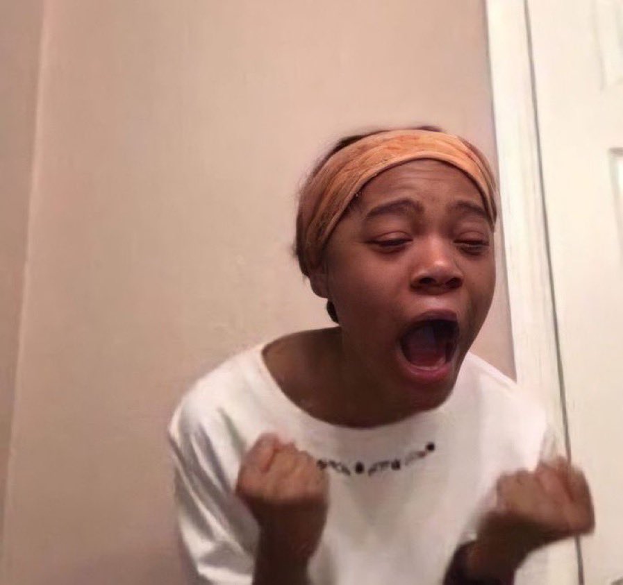 KAITLYN SHOULD HAVE HOSTED THIS SEASON AND I WILL DIE ON THAT HILL #thebachelorette #bachelorette