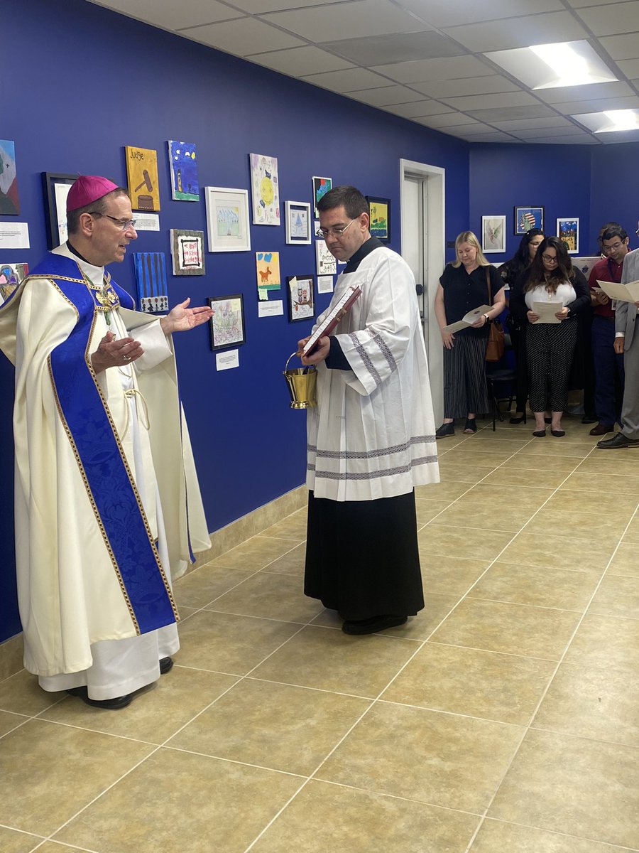 CCDArlington's tweet photo. Thank you @BishopBurbidge for blessing our new Woodbridge office where we welcome migrants and refugees. #Angelsunawares https://t.co/XYGKaXQqx0