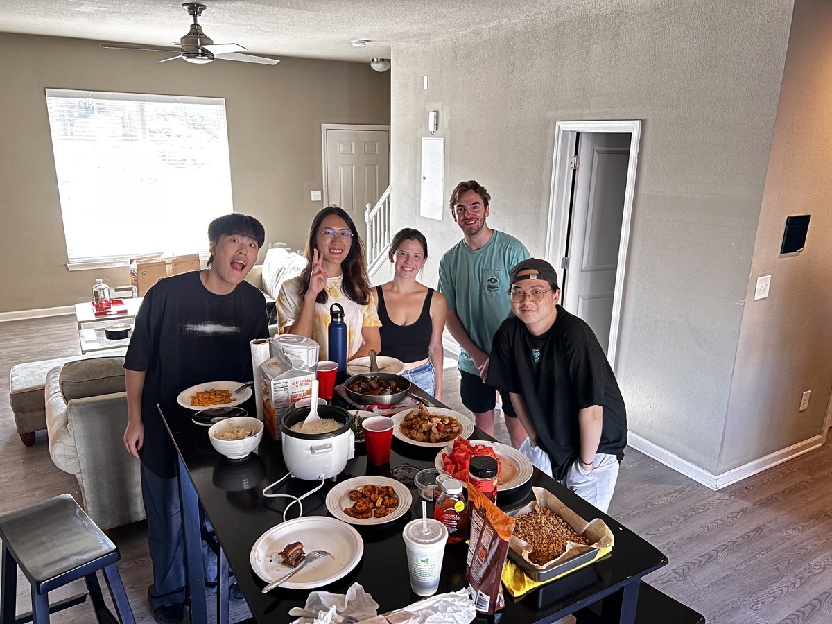 EPICSNDP's tweet photo. Our cooking night was a BIG success!!
We used the ingredients of Fonseca to cook Taiwanese dishes. The outstanding one is the watermelon rind stew pork. Did you know that even the watermelon rind is eatable? Don't waste any part of food!
@EPICSPurdue 
#SustainableCrops https://t.co/A28nTWFr5M