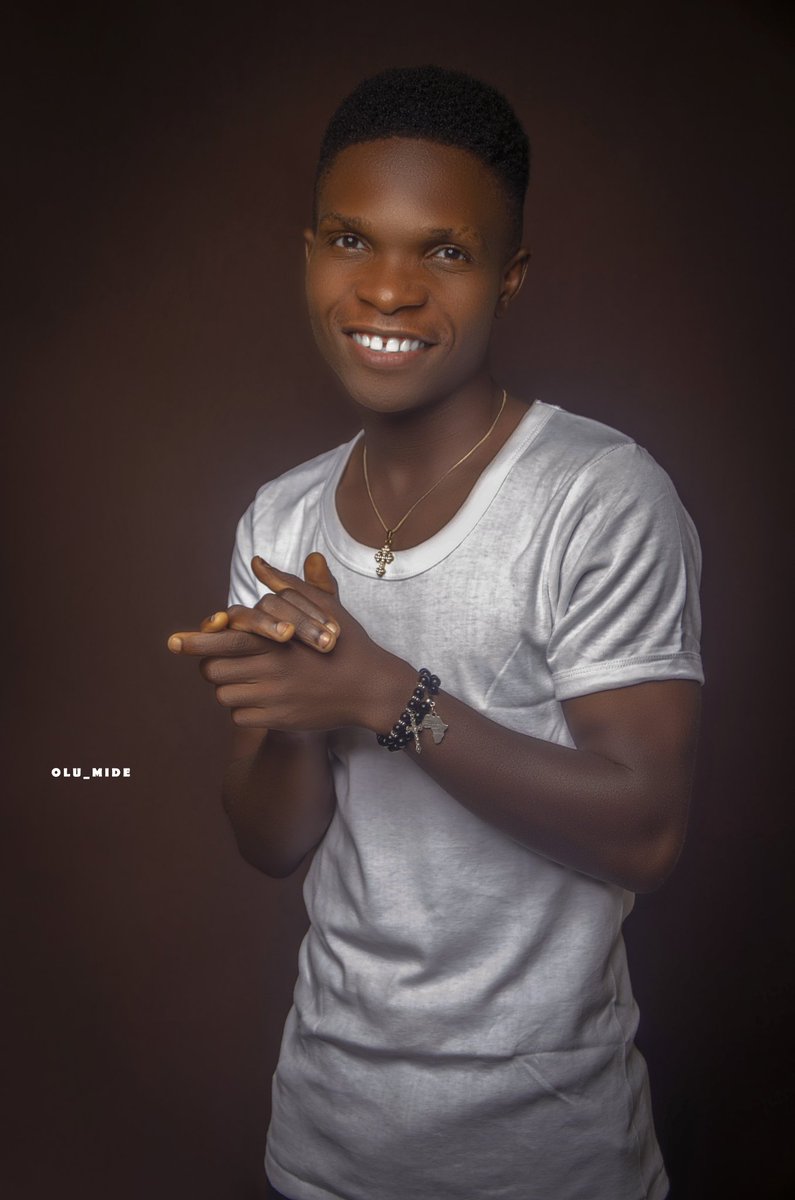 petertosin41's tweet photo. Happy birthday 🎂🍷🥂 to my humble seif
#Yesboss is +1 https://t.co/bI6xyp7mux