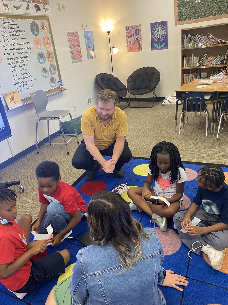 MrsRobersonCFB's tweet photo. Our 3-5 grade @McKamyElem teachers and students had a great 2 days of learning with @readwritemike ! Work was done in partnerships and whole group conversations to support comprehension and higher level thinking skills. @Susantkelly https://t.co/aV9PtT6pMZ