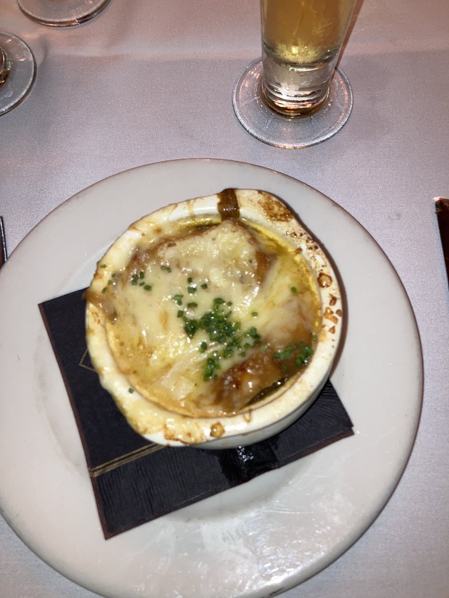 ⁦<a href="/barstoolcarl/">thin crust</a>⁩ Rate this French onion that I’m having for my 21st birthday