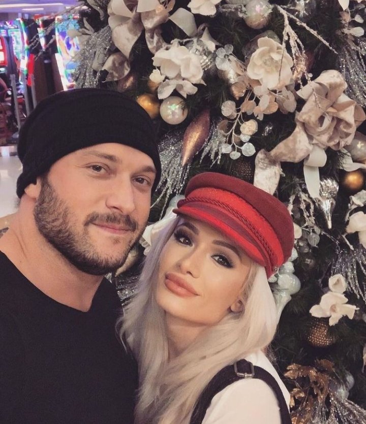 Fall_And_Pray_'s tweet photo. Photo's From Christmas Last Year ❌🔥⌛❌🔥⌛ @realKILLERkross @Lady_Scarlett13 #killersmokeshow #angelofdoom #ticktock⌛❌ #timesup❌ #krosscult❌ #thesmokeshow #badasscouple #superdiva https://t.co/3dCXUvJ7Wh
