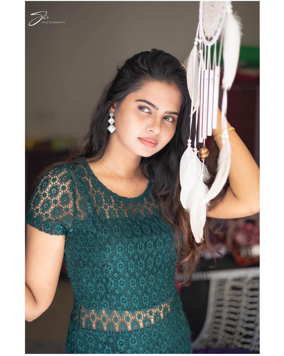 SanRiyah tweet media