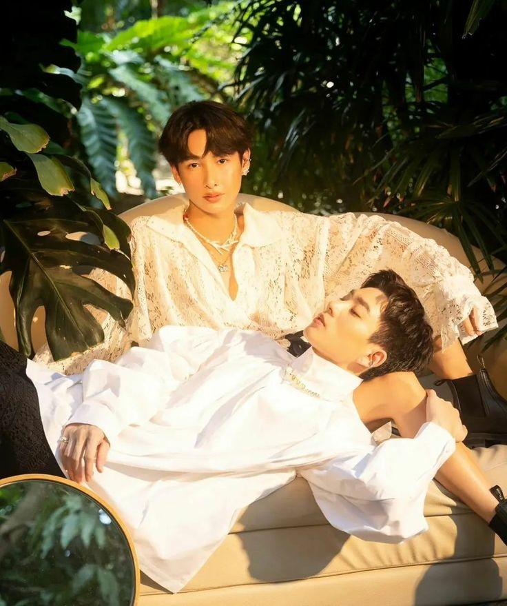 itsdesiainul's tweet photo. happy 5th anniversary, babii 👶🏻💚. i'm so happy, lucky, and proud to be part of this fandom. offgun and babii will always be another home. let's keep our promise together for 30 years. ilysm parents 💚 https://t.co/m0vWEQgjim