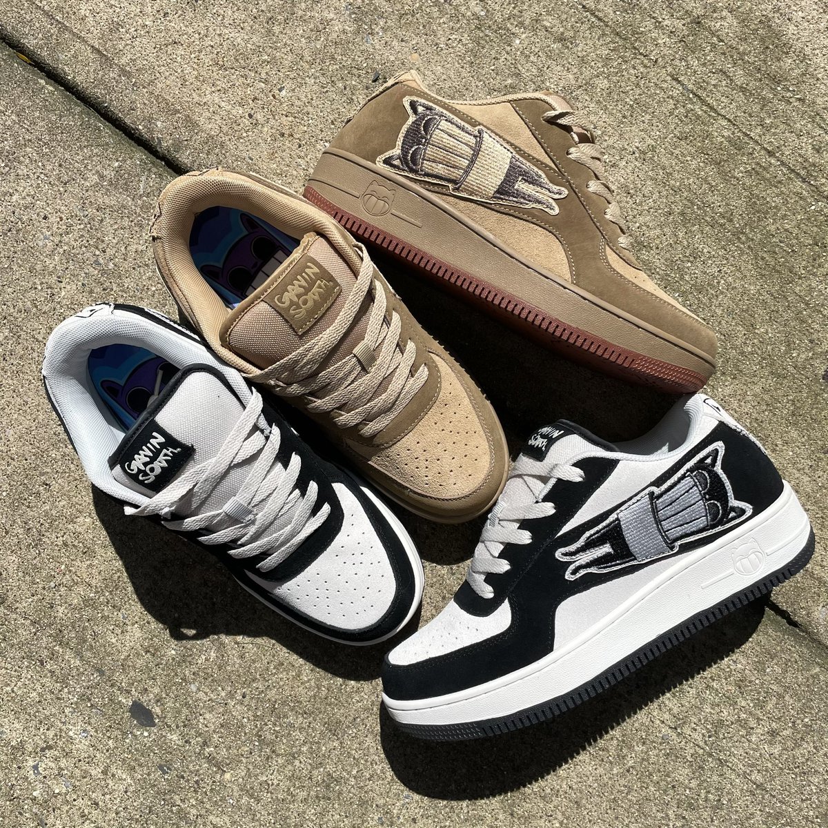 3CC0__'s tweet photo. Shoes by @gilfgavin (2022) https://t.co/yGN2XU37bk