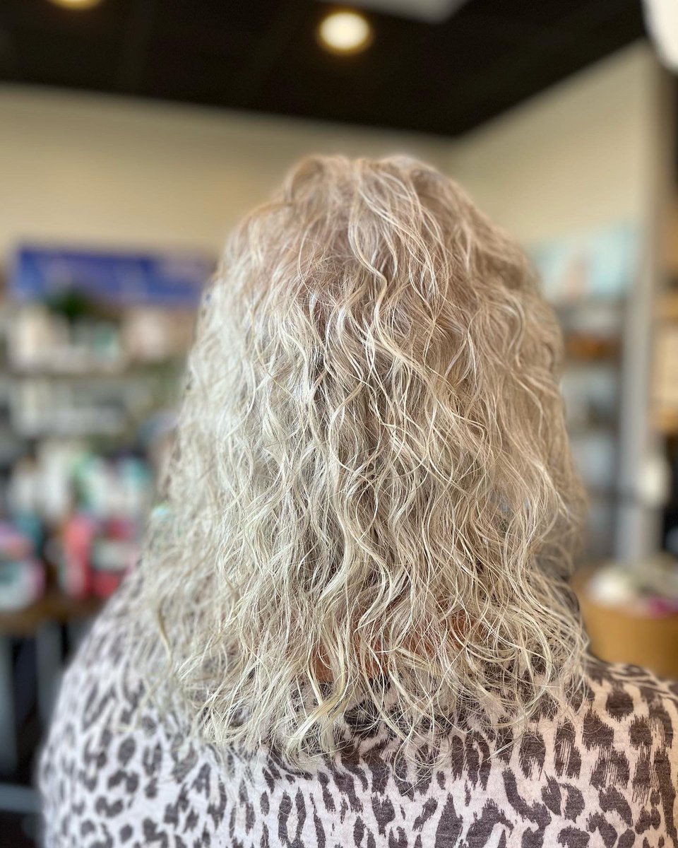 minminb01's tweet photo. #jolisalonandspa https://t.co/AxwXsQTFQs