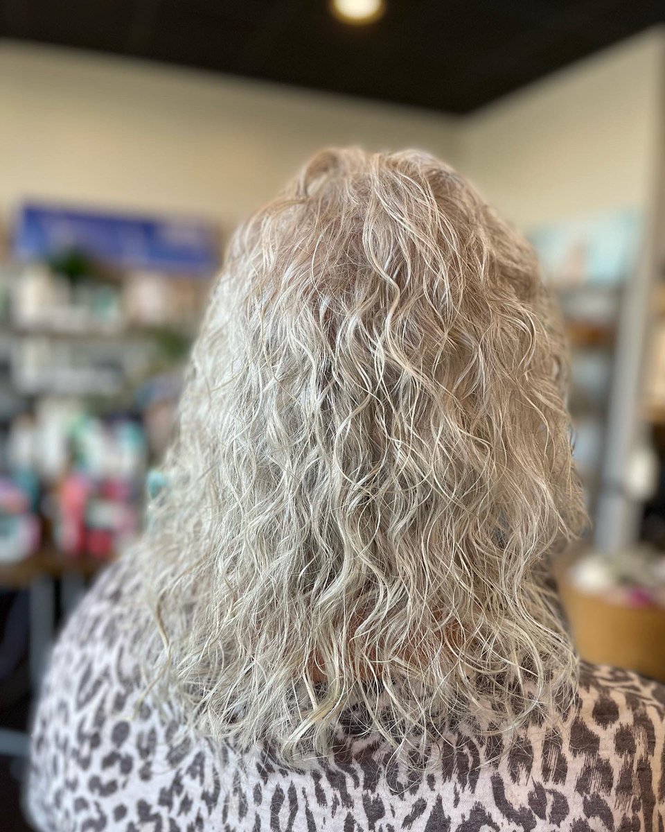 minminb01's tweet photo. #jolisalonandspa https://t.co/AxwXsQTFQs