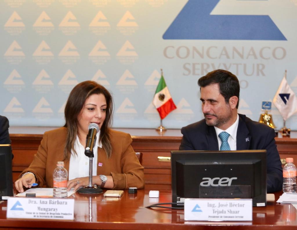 CONCANACO's tweet photo. Ana Bárbara Mungaray, titular de la Unidad de Desarrollo Productivo de la Secretaría de Economía,  asistió a la reunión de Consejo Directivo para detallar la edición de El Buen Fin y cómo la fiesta comercial más importante de México facilita la formalización de las empresas. https://t.co/YyAx8KqHqX