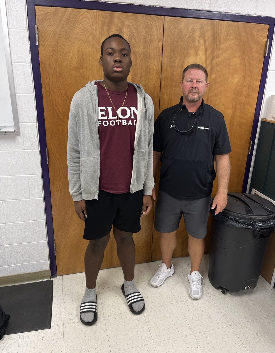 NPCoachJeff's tweet photo. 👏🏼 @RiversideFootb2 for the ⏰ ‼️

Coach Corey Lea &amp; staff are 1️⃣st Class! Gave us over an hour today to 🗣with prospects 👀

Parents, please 🧠 how 💪🏼 these HS Coaches are working to get your kids ➡️ College 💯

NP Will ➡️ all prospect info ➡️ 100’s of Schools  in the 🇺🇸

#WhyNP https://t.co/NydyvQXRMg