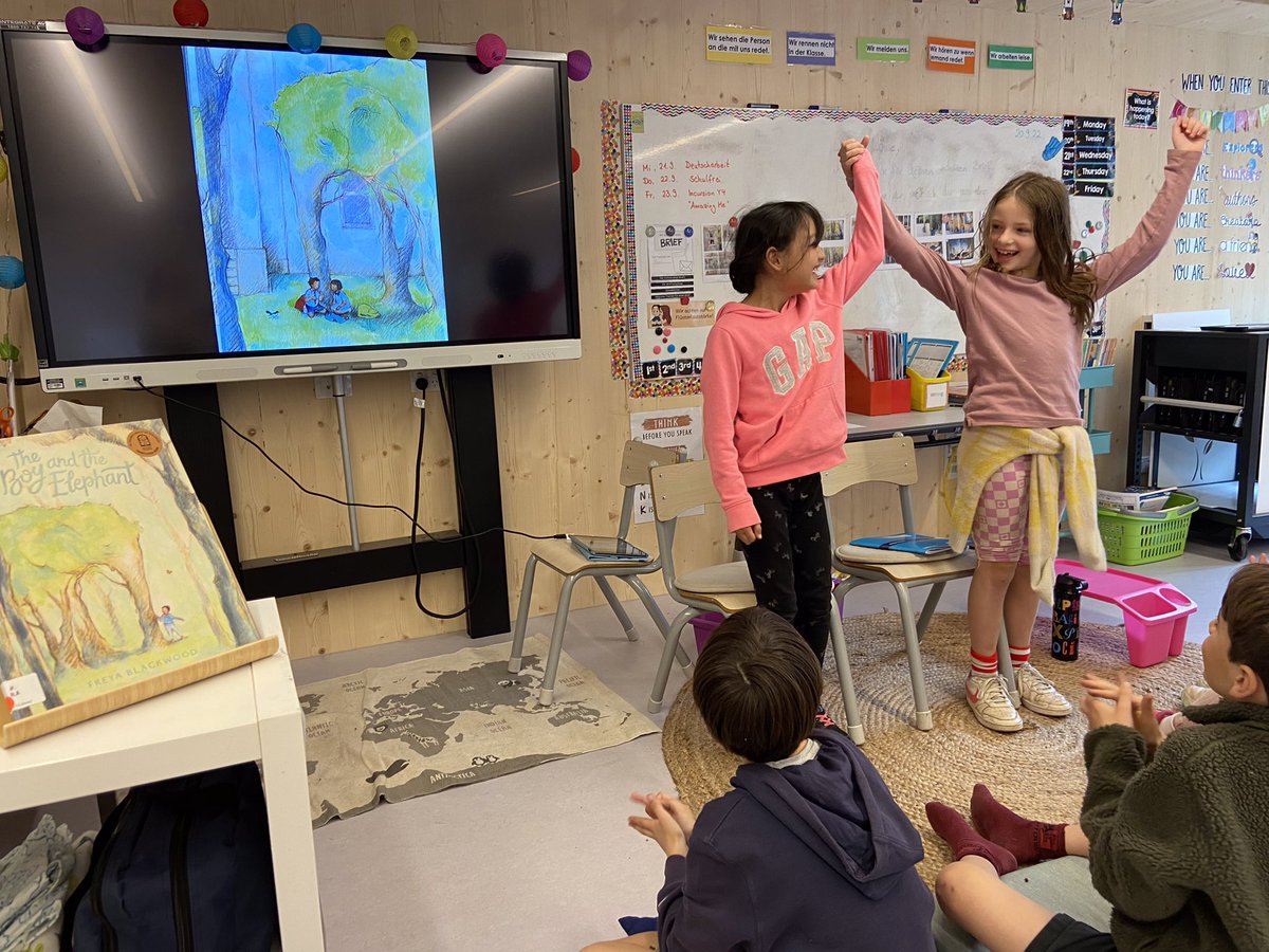 3/4a embraced their inferential visual literacy skills 🧐to become the authors 📝to <a href="/FreyaBlackwood/">Freya Blackwood</a>’s 👦🏻 &amp; the 🐘📗 🔴 Must: Sort Miss Polden’s text 📖 to pictures 🏞🟡 Should: Sort &amp; rewrite half 🟢 Could: Write the narrative in their own words 😍❤️💥