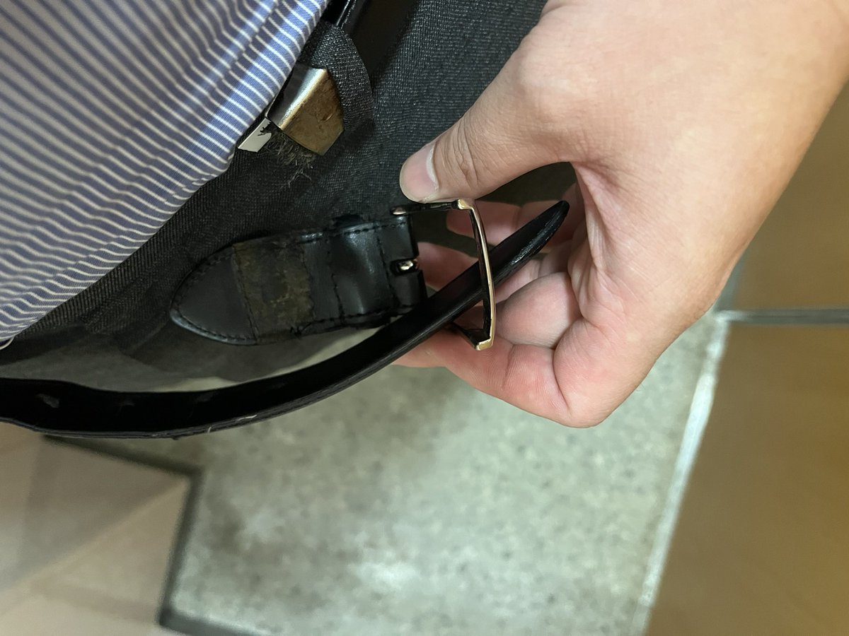 くわさ tweet media