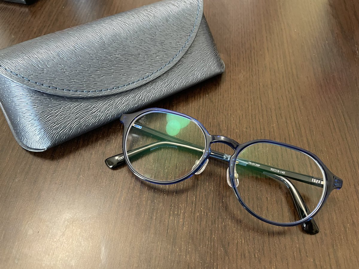 crowtarn's tweet photo. 新しいメガネ買いやした👓
めっちゃくっきり見えるようになったわ😊 https://t.co/ITMfQdQQtw