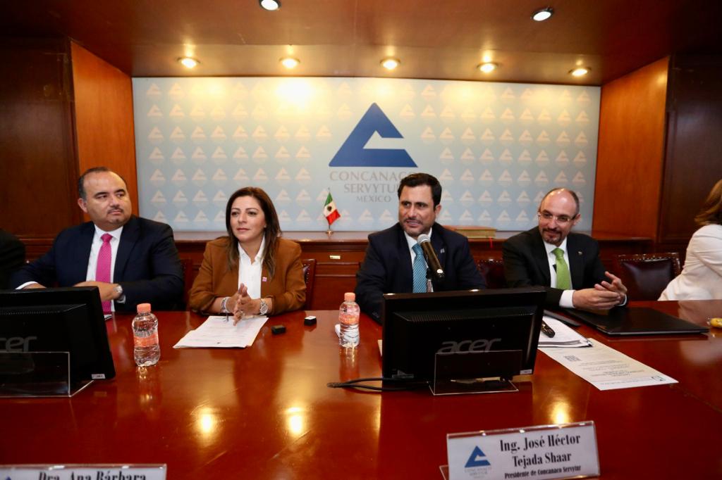 CONCANACO's tweet photo. Ana Bárbara Mungaray, titular de la Unidad de Desarrollo Productivo de la Secretaría de Economía,  asistió a la reunión de Consejo Directivo para detallar la edición de El Buen Fin y cómo la fiesta comercial más importante de México facilita la formalización de las empresas. https://t.co/YyAx8KqHqX