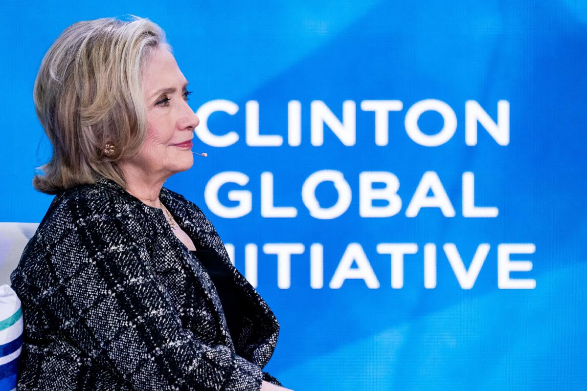HillaryPix's tweet image. Day 2 @ClintonGlobal Initiative #CGI2022
@HillaryClinton @NOIweala @DoloresHuerta